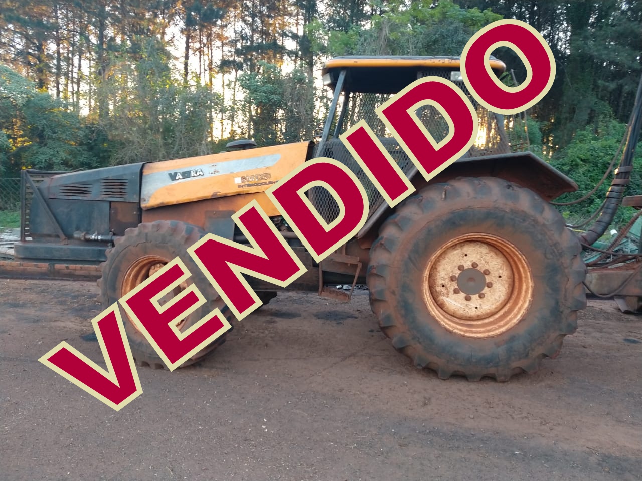 TRACTOR VALTRA CON CARRO